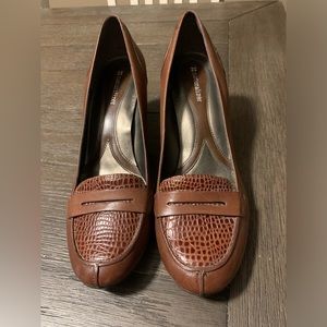 Naturalizer size 9 3 inch heel